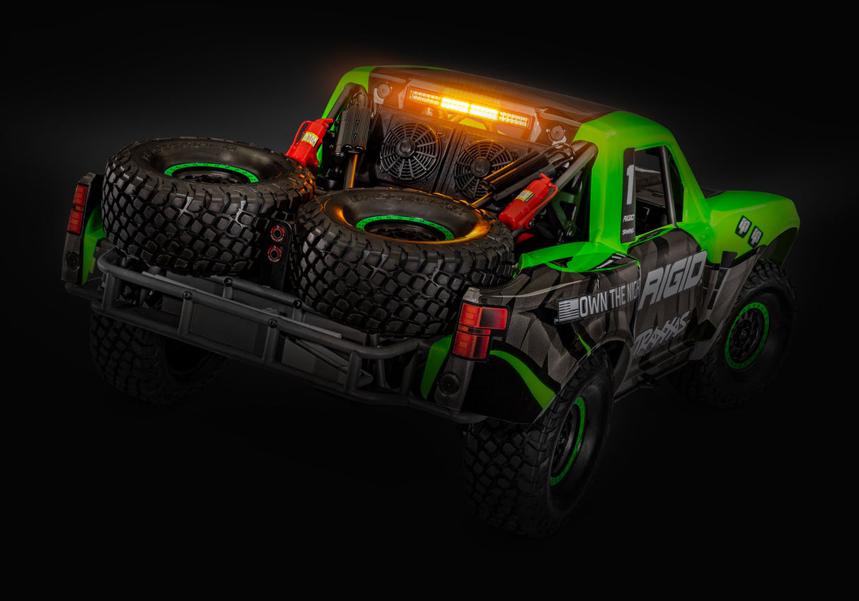 * Traxxas 1/7 Unlimited Desert Racer 6S / 4X4 Short-Course Truck (Brushless / ARR)
