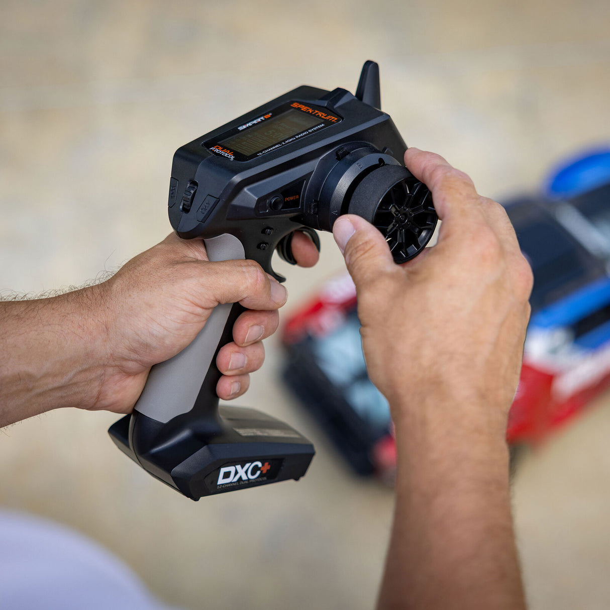 Spektrum DXC+ Radio Transmitter / SR615 Receiver Combo (12-Channel / 2.4GHz / Surface)