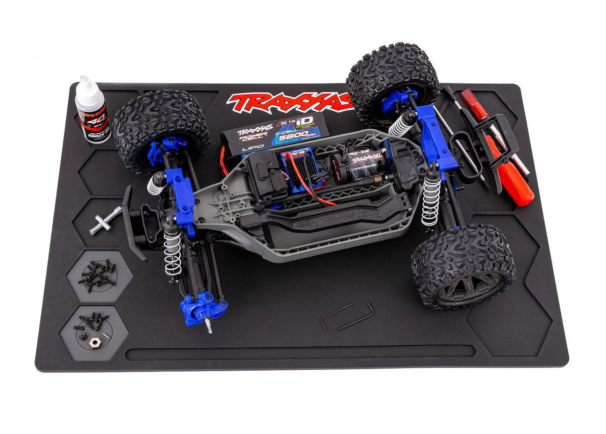 Traxxas Medium Rubber Pit Mat (#3425 / 16" X 24")