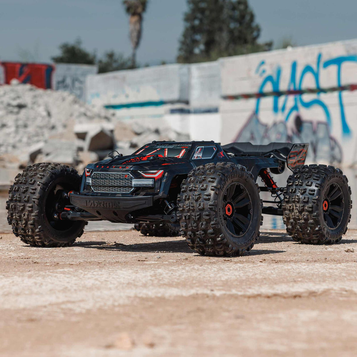 ARRMA 1/5 Kraton 8S BLX EXB 4WD Monster Truck (Brushless / ARR)